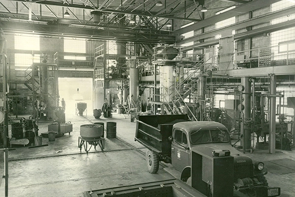 The interior of a demonstration facility from the 1960s.